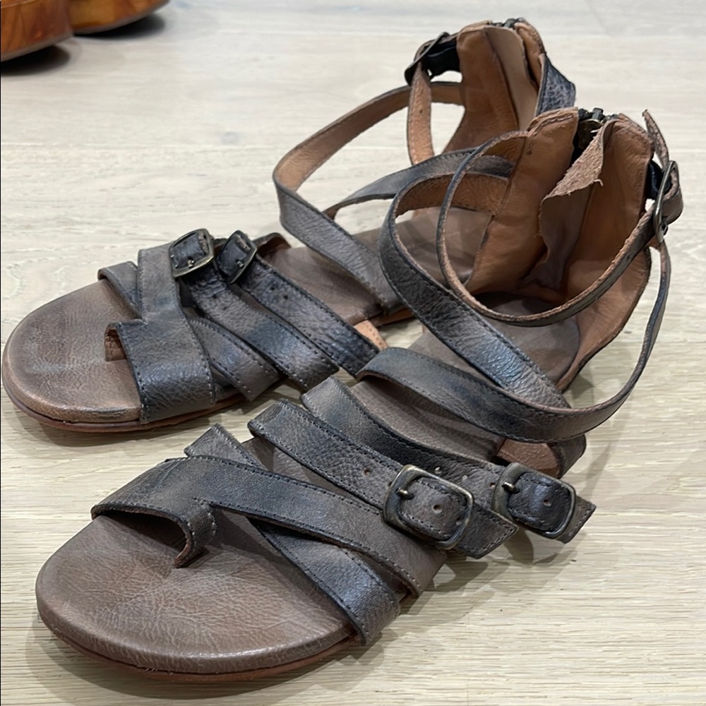 BED|STU Black Leather Sandals with Strappy Design